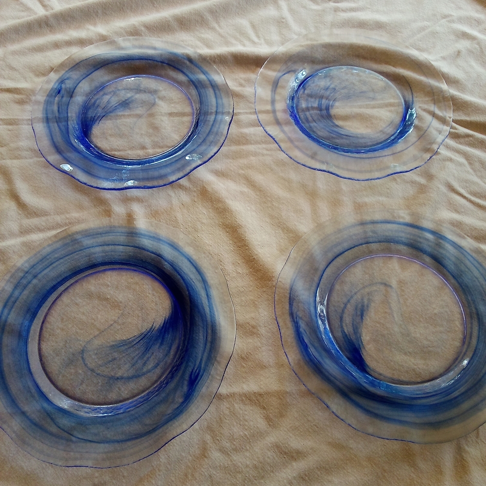 4 Vtg Alabaster Cobalt Blue Swirl Art Glass 10.5" Scalloped Edge Dinner Plates